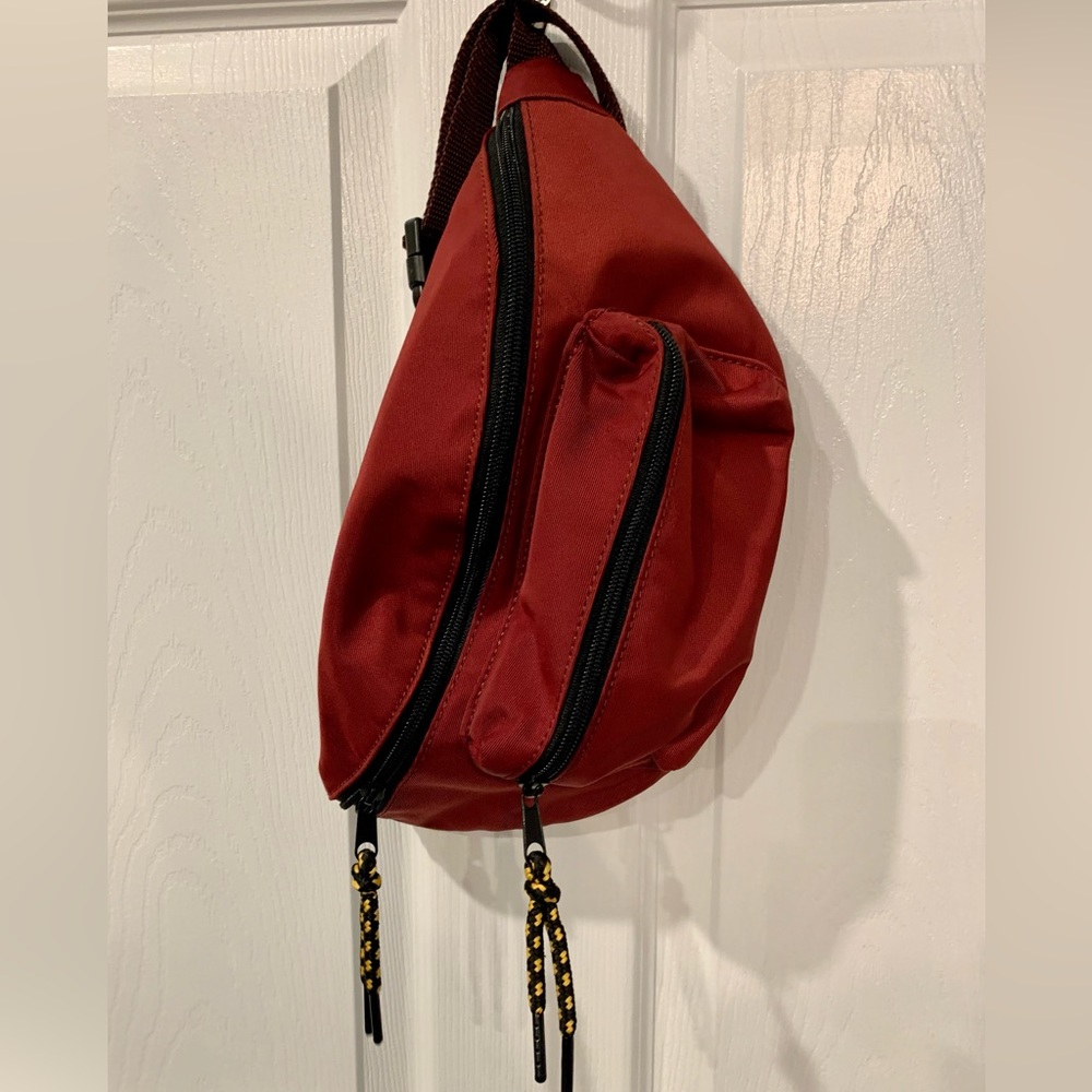 Fanny Pack, Sonoma, Never Used, Dark Red